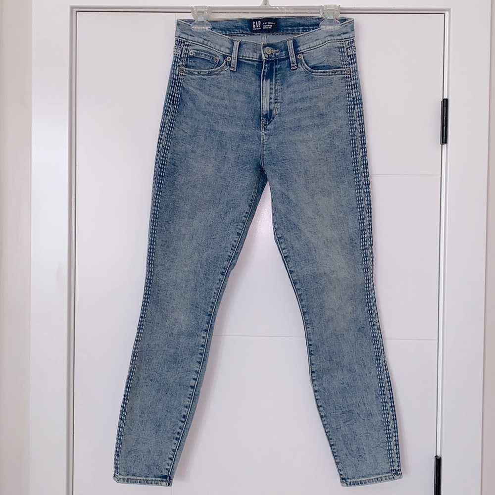 GAP High Rise Ankle Jeans size 4 (27)